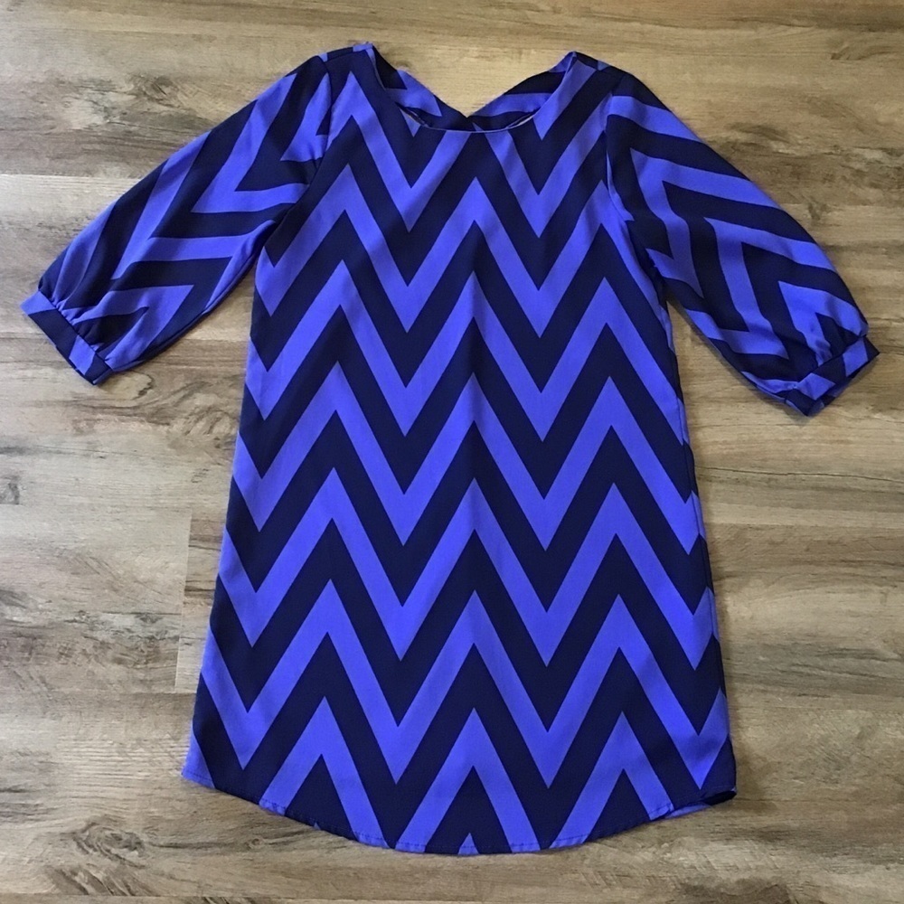 NEEDLE & Thread Dress Size S Mini 3/4 Sleeve Chevron Print Royal Blue Black